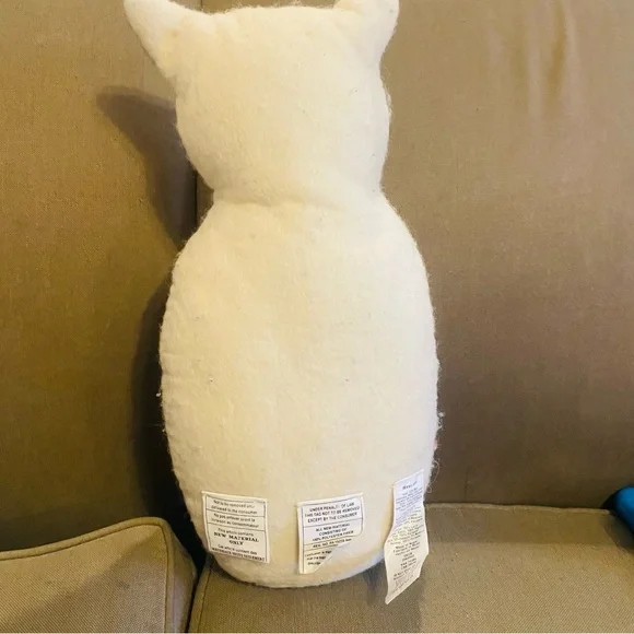 WEST ELM 100% Wool Embroidered and Sequin Cay Pillow Figure - Picture 6 of 10